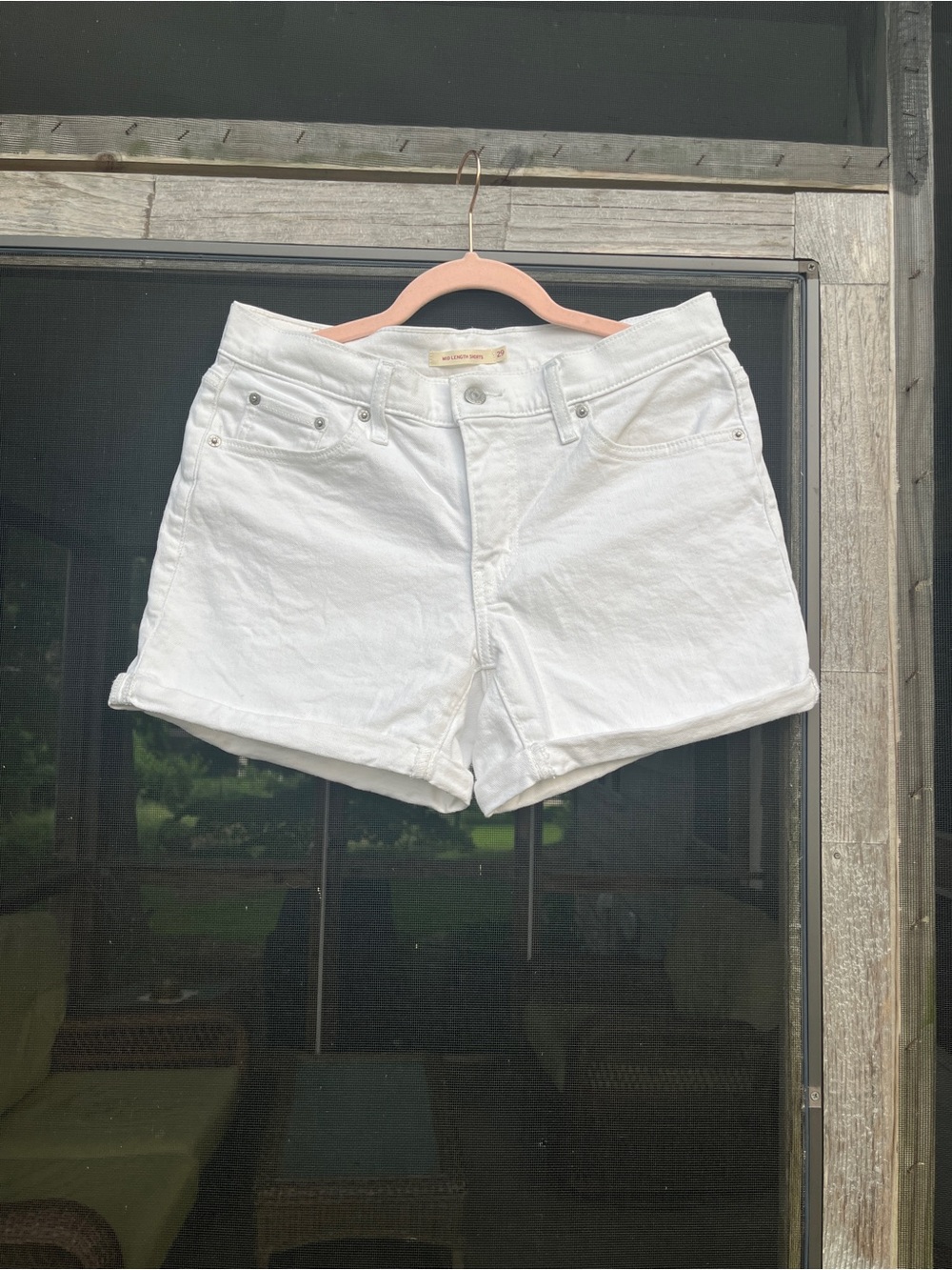 Levi's White Denim Cuffed Women's Shorts